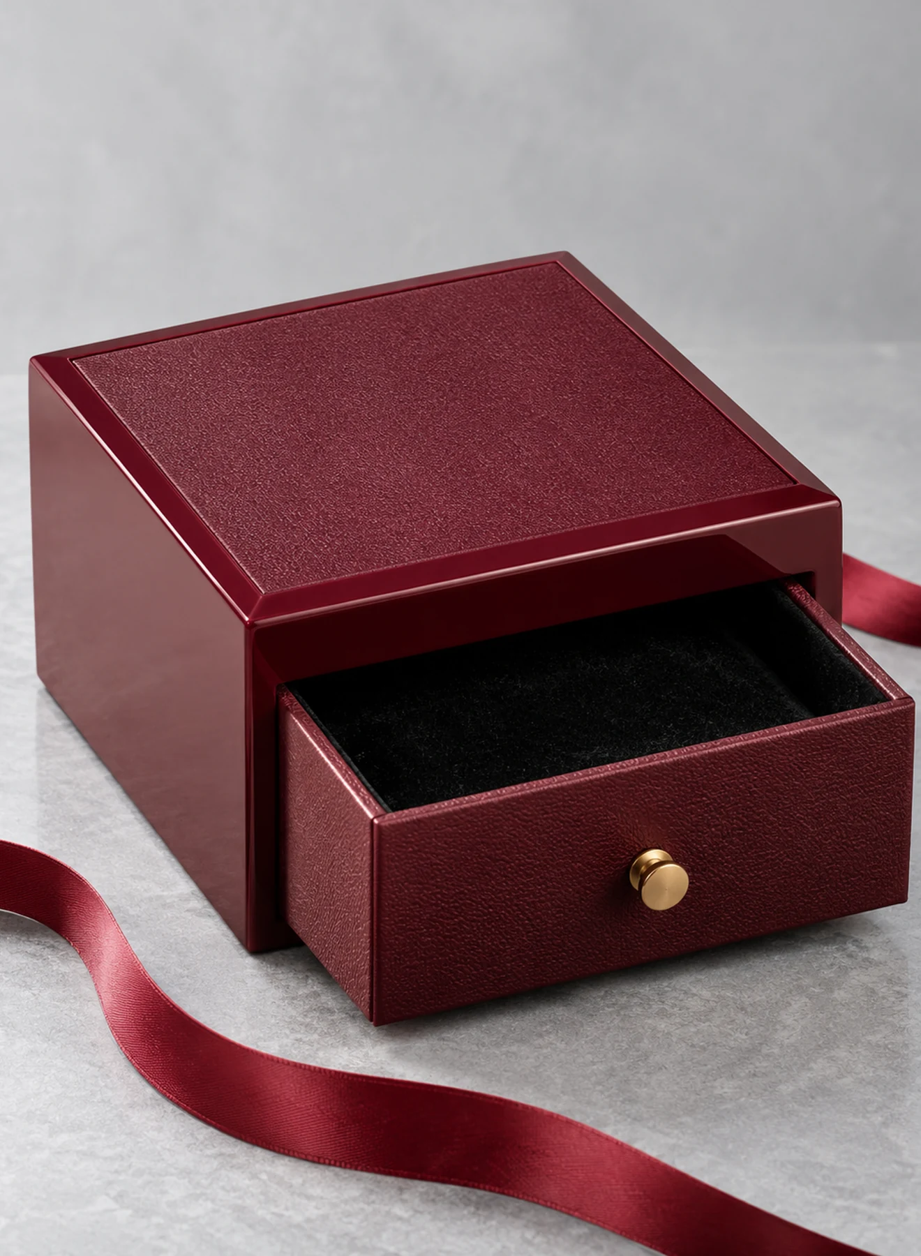 Keepsake Drawer Box, keepsake box in Burgundy, Black, Gold, product view on a light studio background