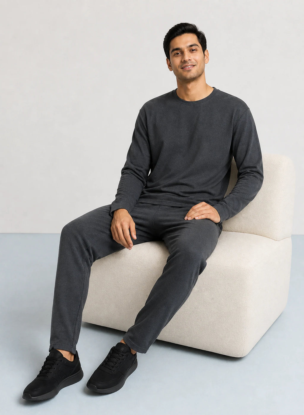 Alternate view of Nightfall Lounge Set in Charcoal